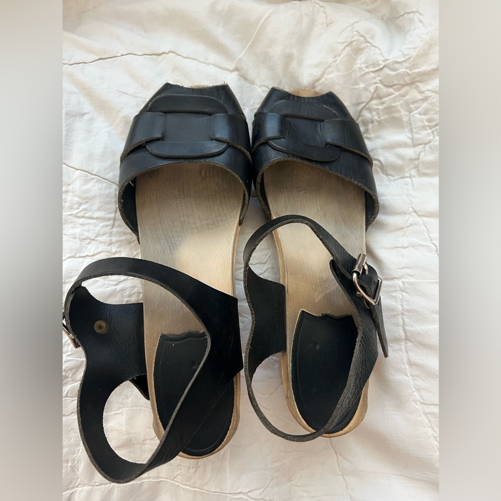 Swedish Hasbeens sandals in black